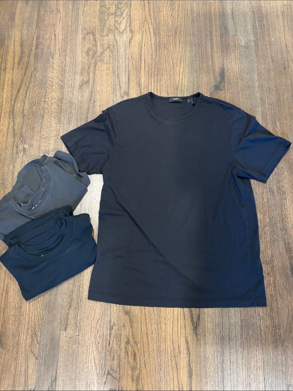 Mens theory shirt size XL with 2 other shirts